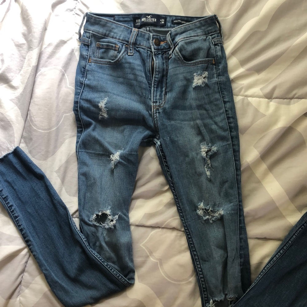 Hollister Jeans. High-rise super skinny